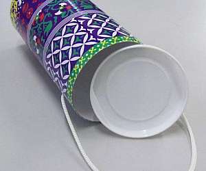 Tubo de papelão com tampa plástica Tubo de papelão com tampa plástica